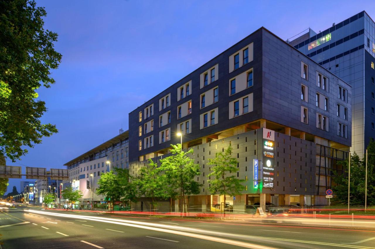 B&B Hotel Maribor Bagian luar foto